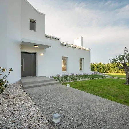 Vakantiehuis Ferienvilla Melia By Interhome